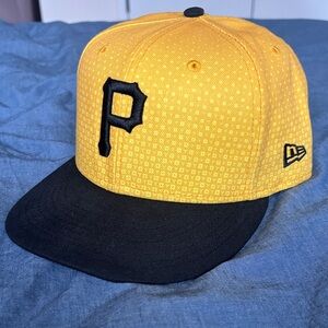 New Era Official On Field Pittsburgh Pirates City Connect Fitted 7 3/8